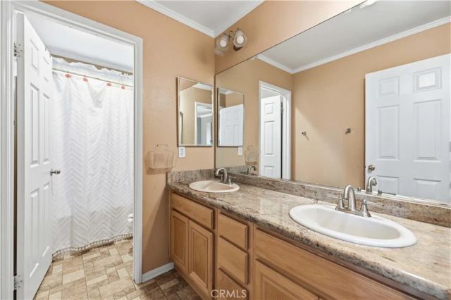 4613 W Avenue J13, Lancaster, CA 93536