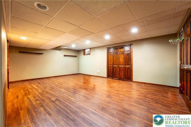 2830 Lambert Court, Easton, PA 18040