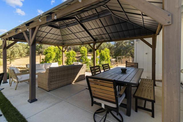 3362 Garden Bar Rd, Lincoln, CA 95648