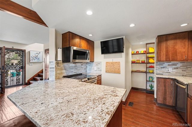 12059 W Chenango Drive D, Morrison, CO 80465