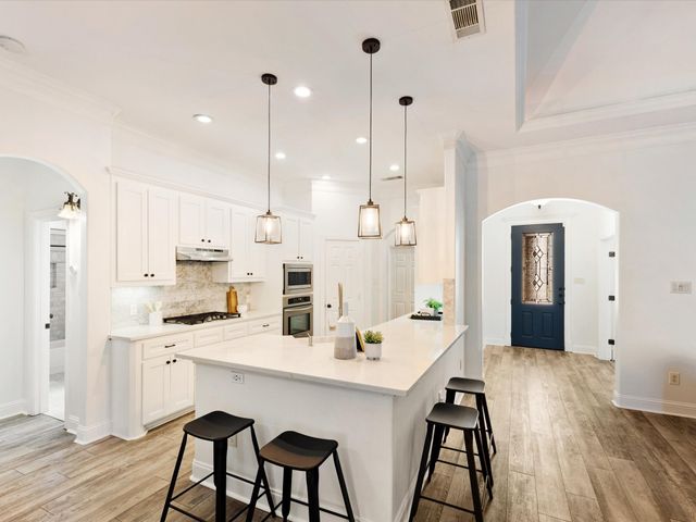 2018 Kodiak Court, Arlington, TX 76013