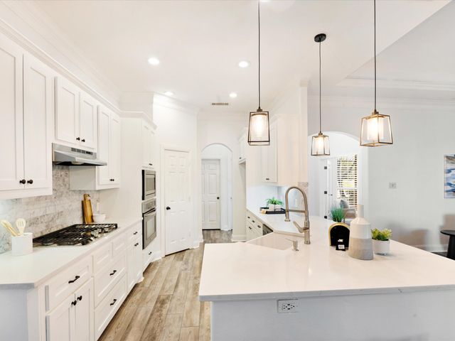 2018 Kodiak Court, Arlington, TX 76013