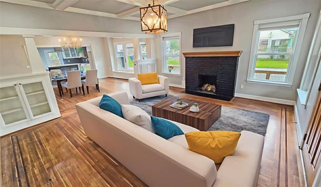 402 Hunt Street, Houston, TX 77003