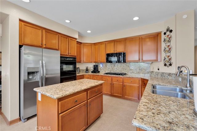 9455 Poppyfield Court, Rancho Cucamonga, CA 91730