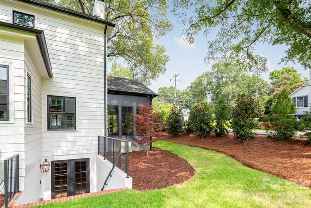 401 Woodland Street, Davidson, NC 28036