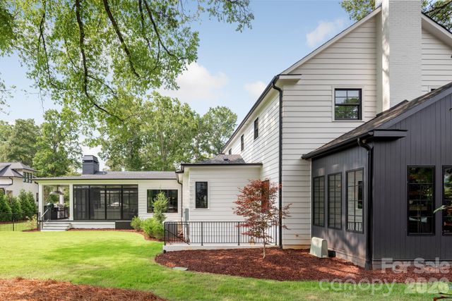 401 Woodland Street, Davidson, NC 28036