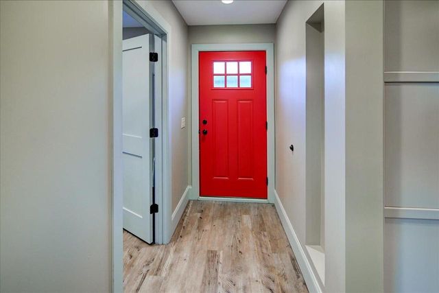 202 S 1st Street, Madison, WI 53704