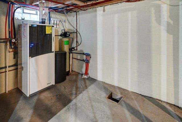 202 S 1st Street, Madison, WI 53704