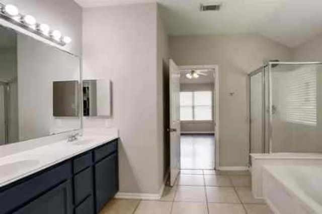11043 Starling Creek Drive, Richmond, TX 77406