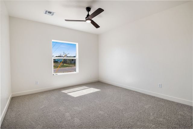 3205 N Fairfax Street, Kingman, AZ 86409