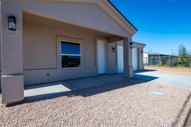 3205 N Fairfax Street, Kingman, AZ 86409