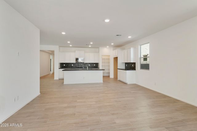 5017 W STRAY HORSE Lane, Laveen, AZ 85339