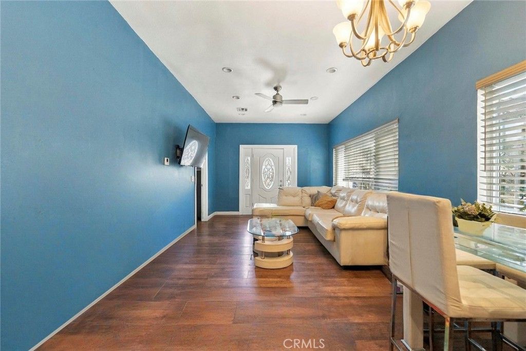 1345 W 89th, Los Angeles, CA 90044 — photo 3