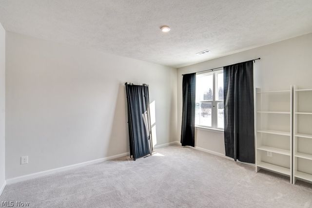 8325 Bedaos Drive, Mentor, OH 44060