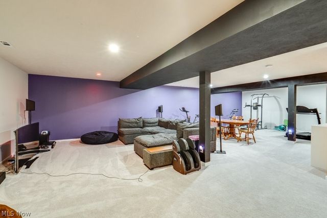 8325 Bedaos Drive, Mentor, OH 44060