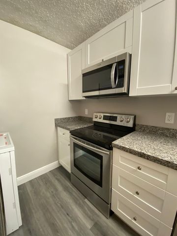 3225 N University Drive, Coral Springs, FL 33071