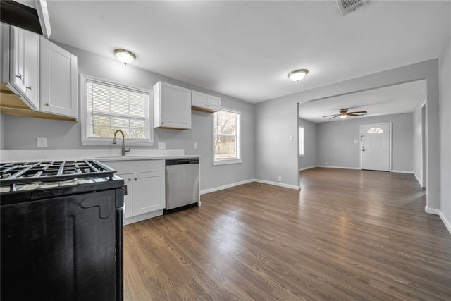 901 Johnson Street, Terrell, TX 75160