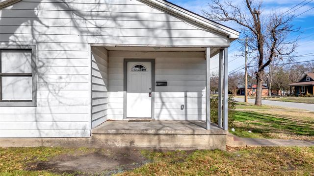 901 Johnson Street, Terrell, TX 75160