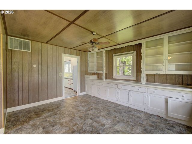 19117 Ne 58TH St, Vancouver, WA 98682