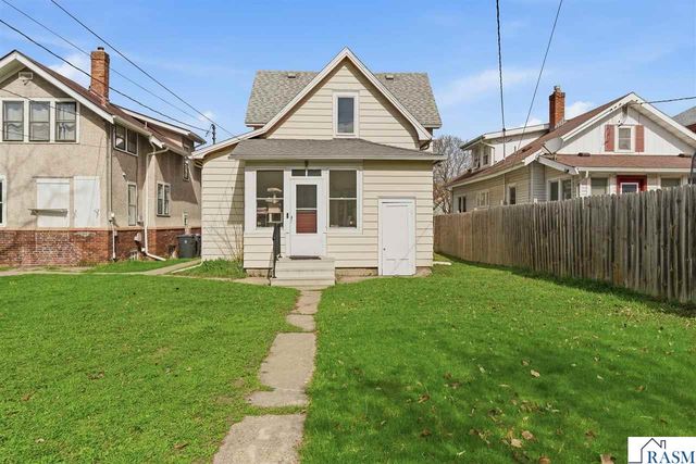 315 N Broad Street, Mankato, MN 56001