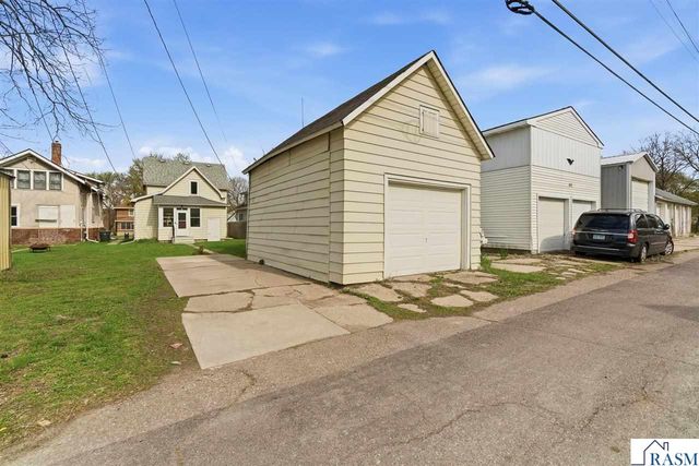 315 N Broad Street, Mankato, MN 56001