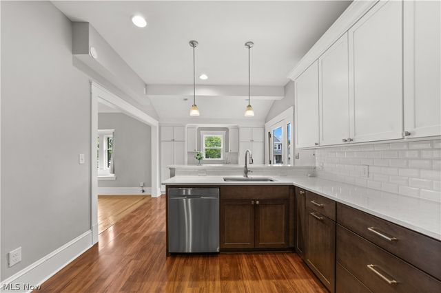 1339 Edanola Avenue, Lakewood, OH 44107