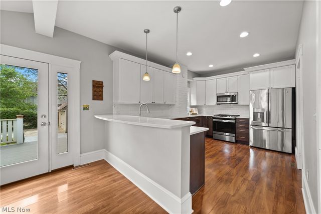 1339 Edanola Avenue, Lakewood, OH 44107