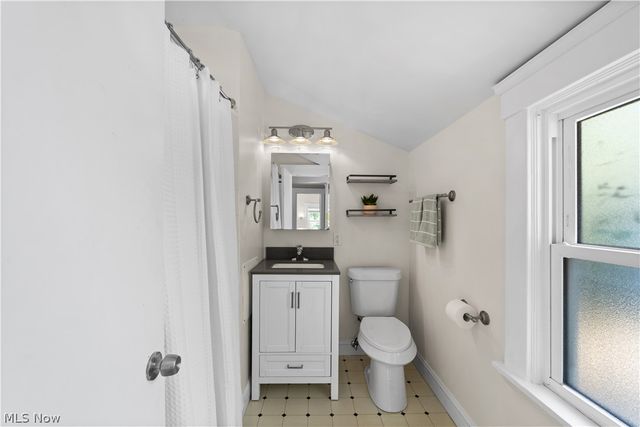 1339 Edanola Avenue, Lakewood, OH 44107