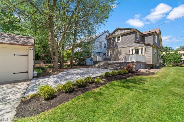 1339 Edanola Avenue, Lakewood, OH 44107