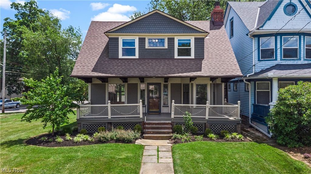 1339 Edanola Avenue, Lakewood, OH 44107