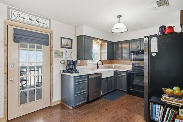 126 4th Street, Tuscola, TX 79562