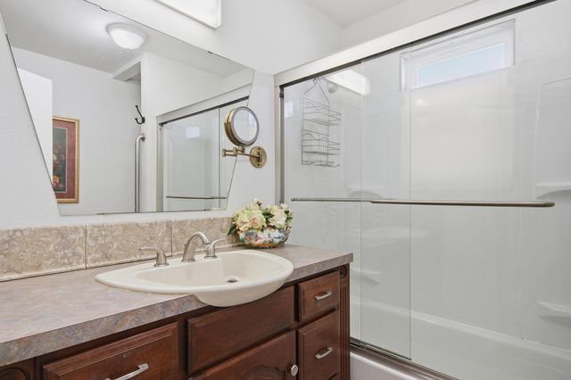 126 4th Street, Tuscola, TX 79562