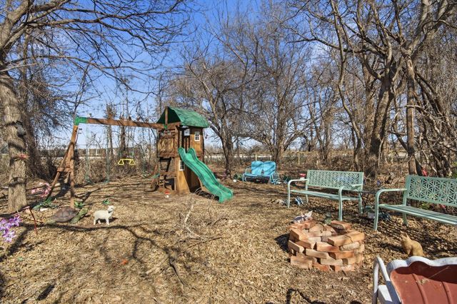 126 4th Street, Tuscola, TX 79562