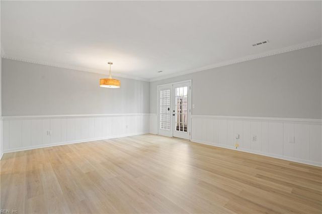 1262 Mill Lake QTR, Chesapeake, VA 23320