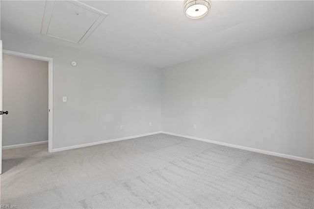 1262 Mill Lake QTR, Chesapeake, VA 23320