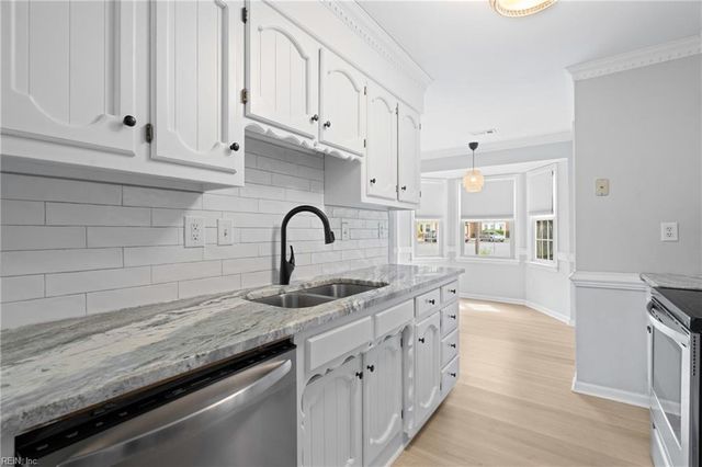 1262 Mill Lake QTR, Chesapeake, VA 23320