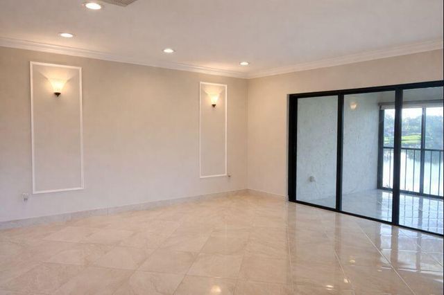 21851 Arriba Real L, Boca Raton, FL 33433