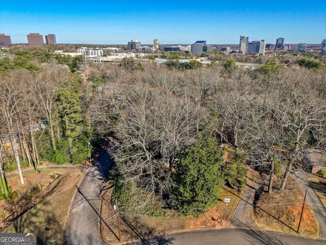 6340 Aberdeen Drive NE, Atlanta, GA 30328