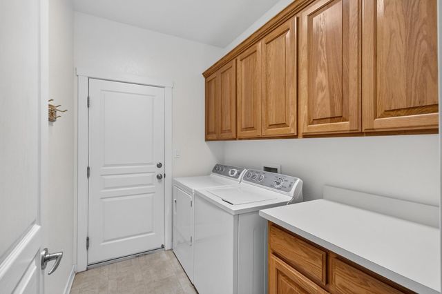 731 Violet Ln, Lincoln, CA 95648