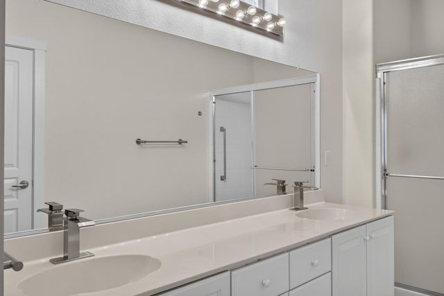 731 Violet Ln, Lincoln, CA 95648