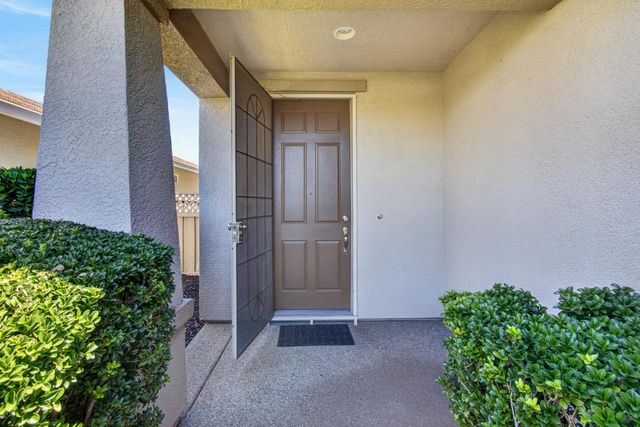 731 Violet Ln, Lincoln, CA 95648
