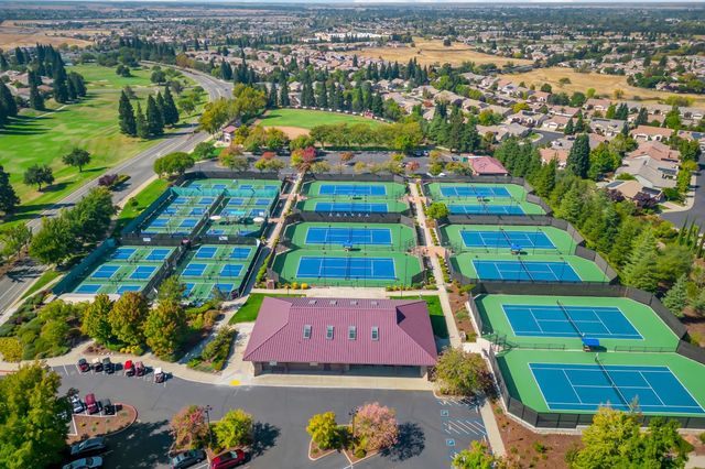 731 Violet Ln, Lincoln, CA 95648