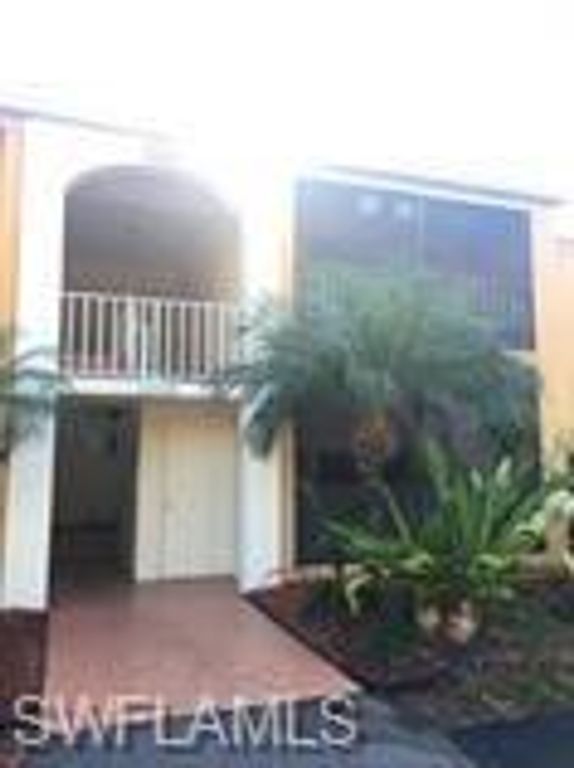 12658 Kenwood LN B, FORT MYERS, FL 33907 — exterior