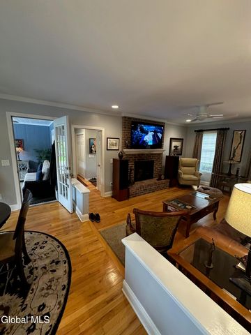 3 Saint Andrews Drive, Queensbury, NY 12804
