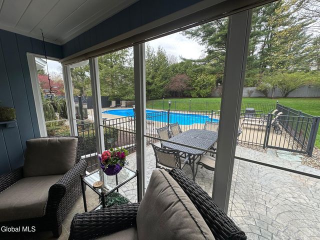 3 Saint Andrews Drive, Queensbury, NY 12804
