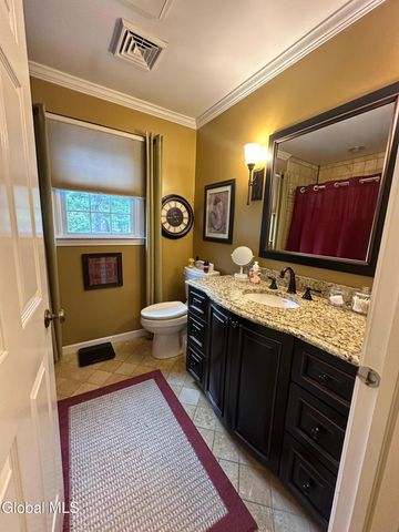 3 Saint Andrews Drive, Queensbury, NY 12804
