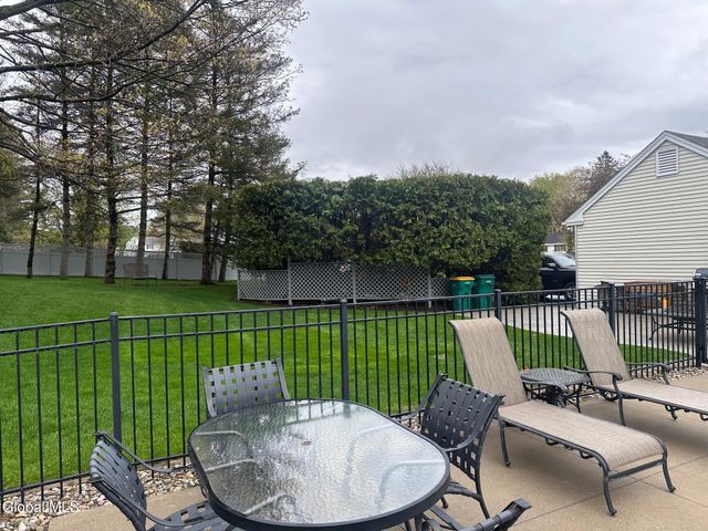 3 Saint Andrews Drive, Queensbury, NY 12804