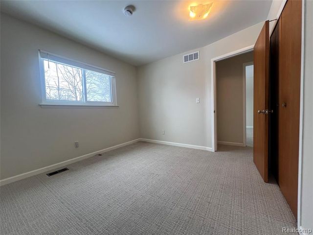 2043 Ellwood Avenue, Berkley, MI 48072