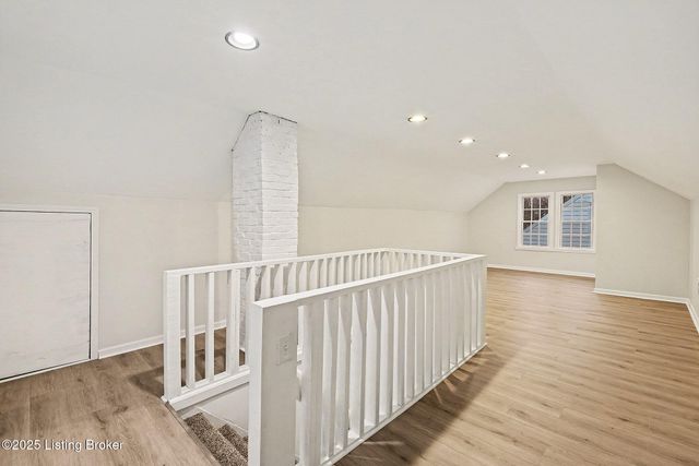 4021 Gloucester Rd, Louisville, KY 40207