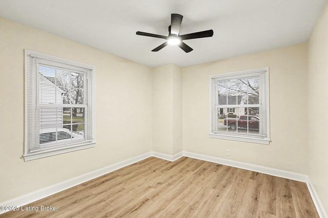 4021 Gloucester Rd, Louisville, KY 40207